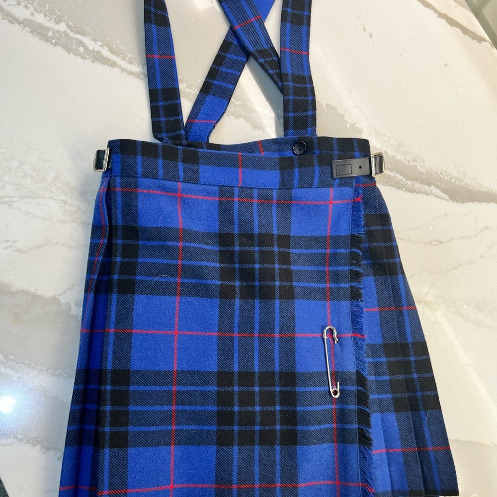 Kilt by O’Neil of Dublin Blue/black Elliot Tartan Size 22 4/5US Made in Ireland